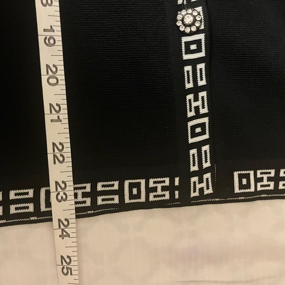 Two Two Boutique Black Cardigan,White Geometric Trim, Crystal buttons, size L - Picture 8 of 10